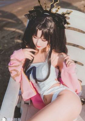 出差强睡年轻女老板2bd