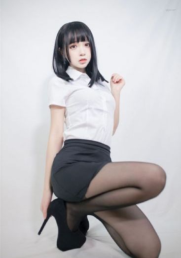饕餮与水蜜桃