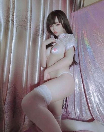 与女老板上司出差bd在线播