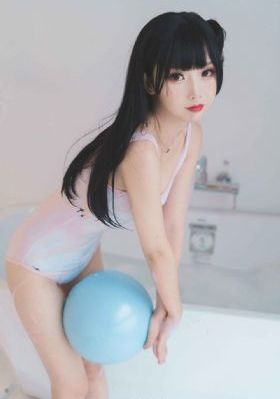 年轻的邻居在线观看